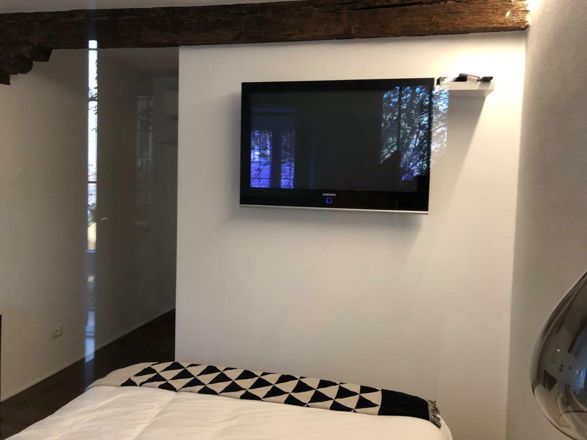 Apartamento Un Piccolo Rifugio A Pochi Passi Dal Duomo Ferrara Exterior foto